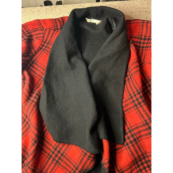 Soft Surroundings Buffalo Check Swing Cardigan Medium Red Black Open Front - Picture 4 of 6